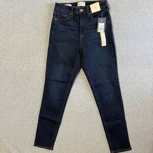 Universal Thread Skinny Jeans Classic 6R Dark Blue New High Rise Everyday Denim
